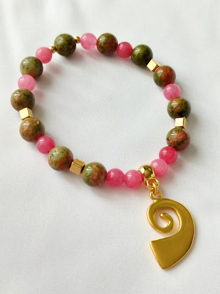 Pulsera en piedras naturales de Unakitas y Rodocrosita  – Dije Precolombino de Pectoral Tairona