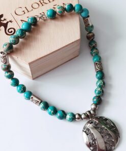 Collar en Piedras naturales de Jasper Turquesa - con Dije redondo Plateado