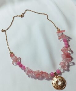 Collar de Piedras naturales de Cuarzo Cherry - Dije Precolombino de Nariguera Semilunar Tairona