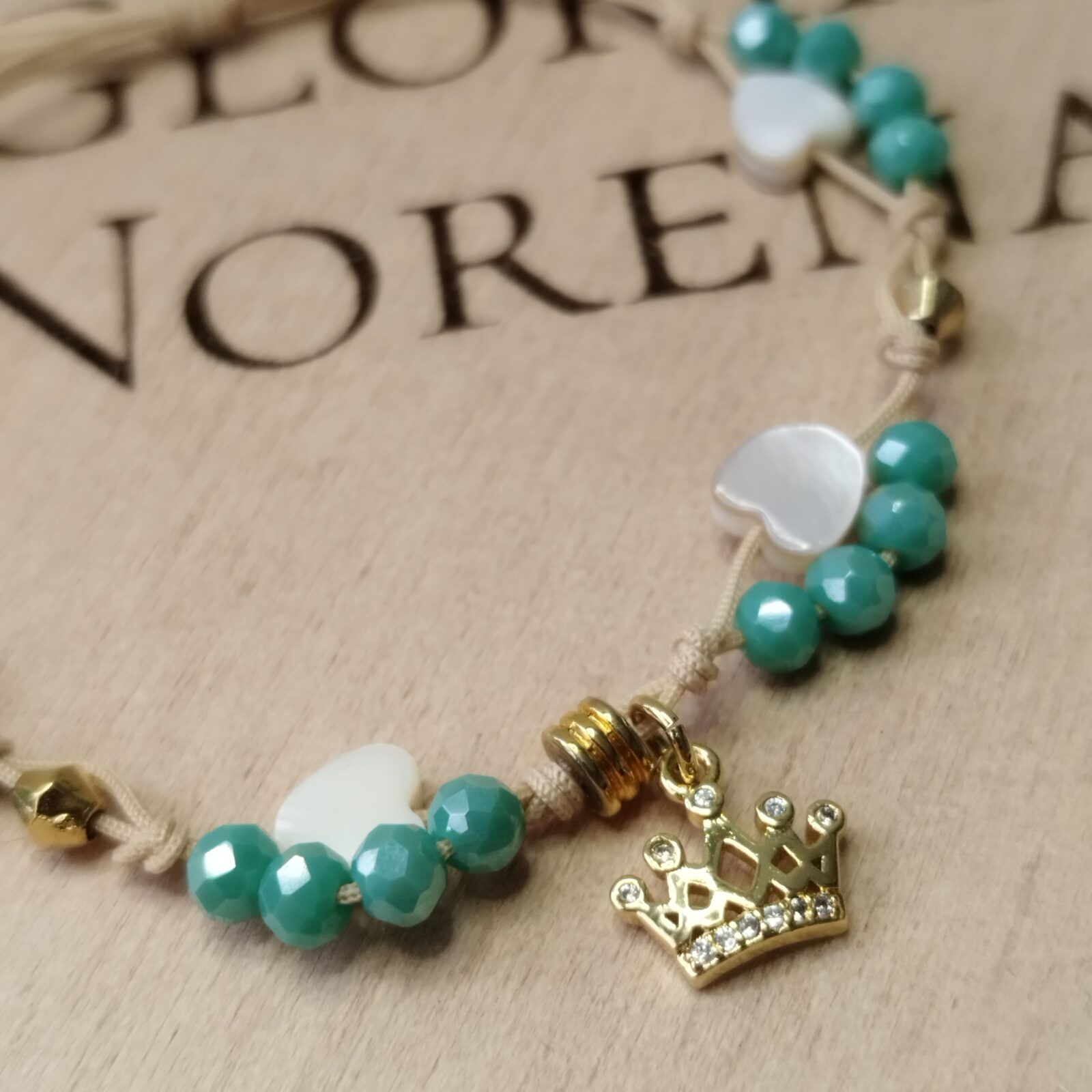 PULSERA DE HILO CON MURANOS DE CRISTAL  -DIJE O SEPARADOR DE ACERO - Imagen 8